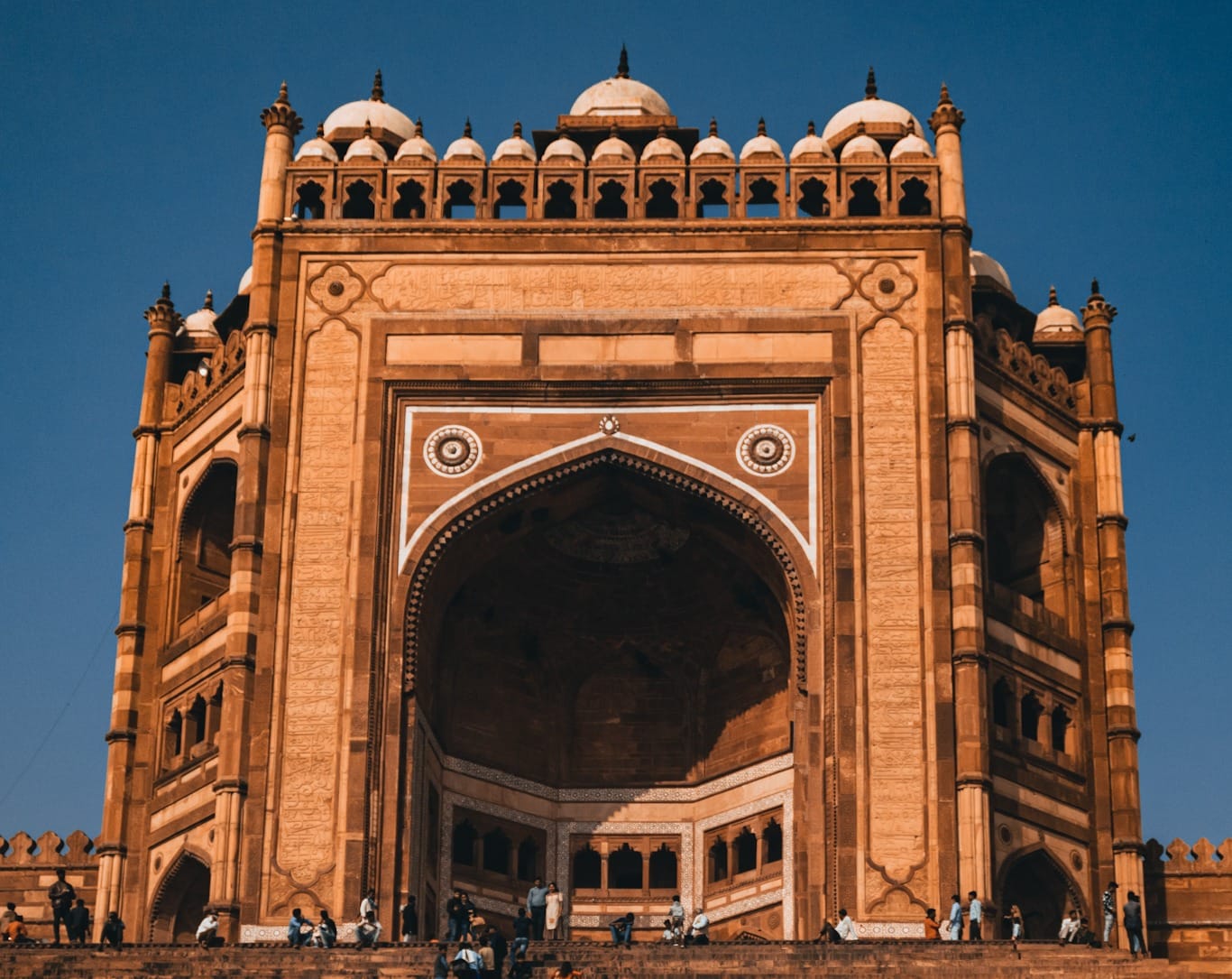 Portón imperial de la ciudad fantasma